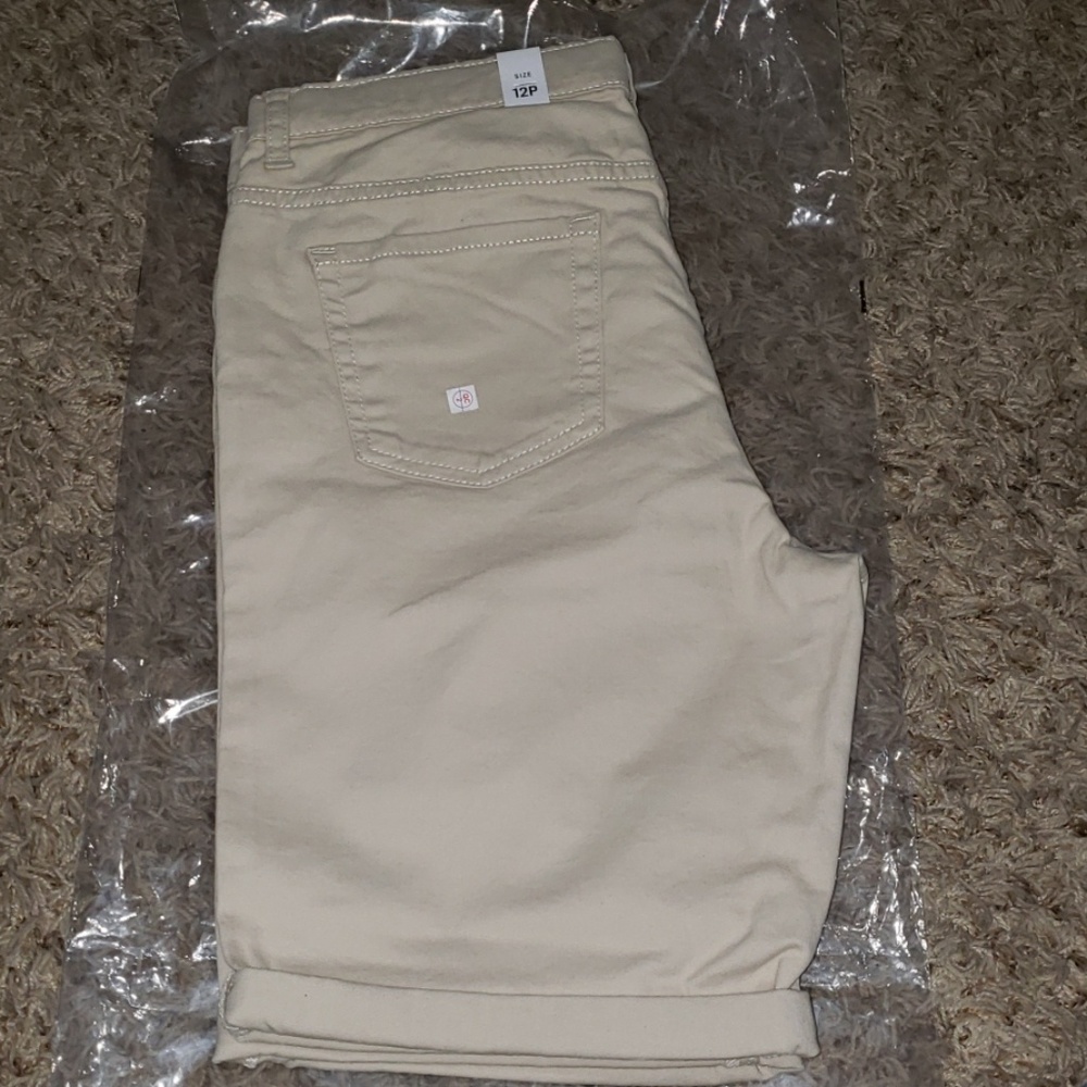 Girl's Khaki Bermuda Shorts